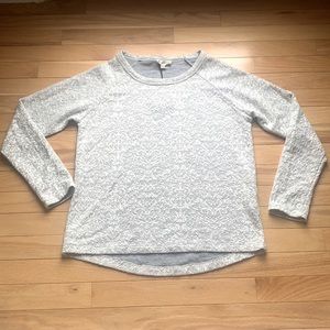 JANE AND DELANEY NWT GORGEOUS SILVER/GRAY  AND OFF WHITE TOP 4% NYLON